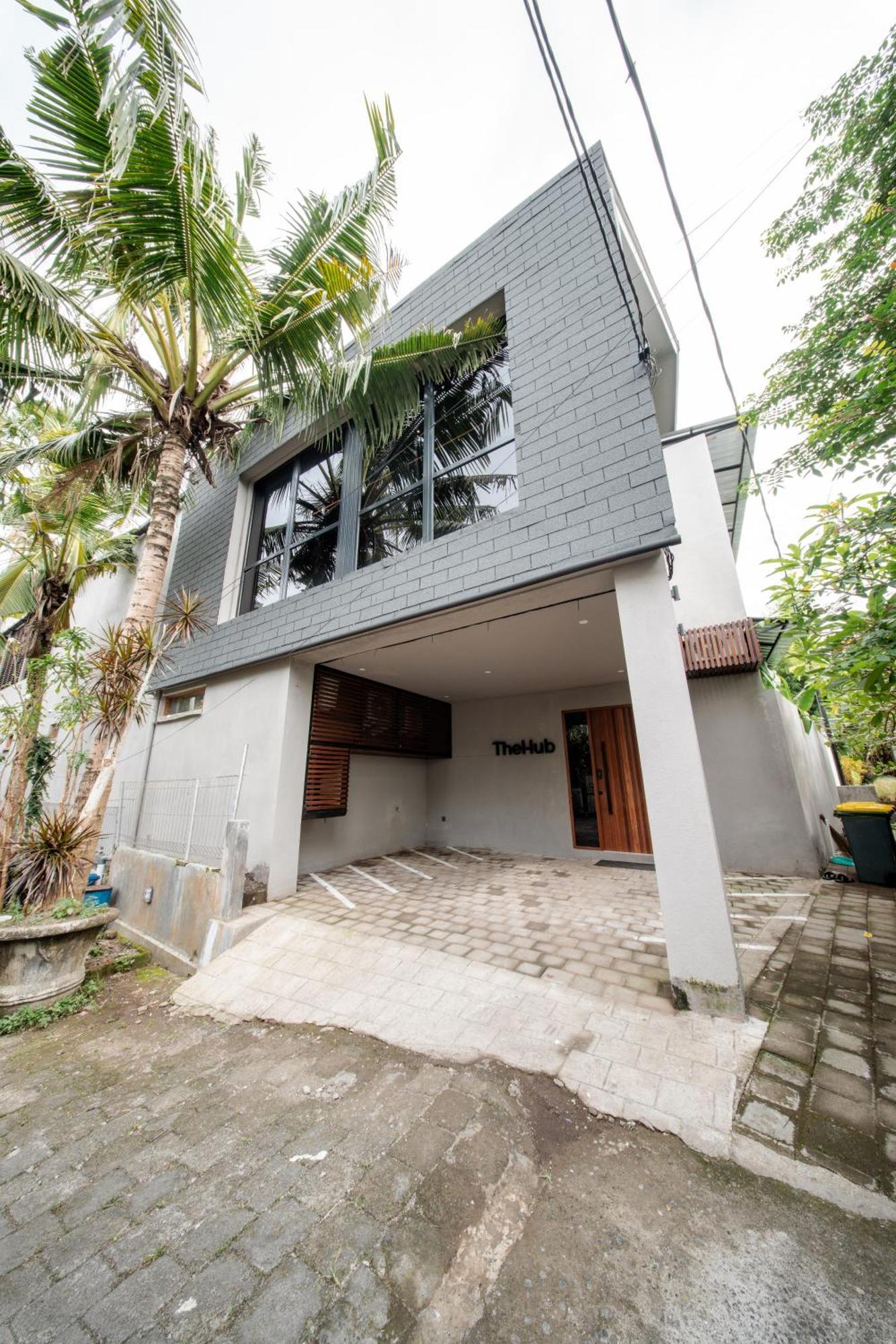 Thehub Pererenan Coworking, Pool And Rooftop Canggu Exteriér fotografie
