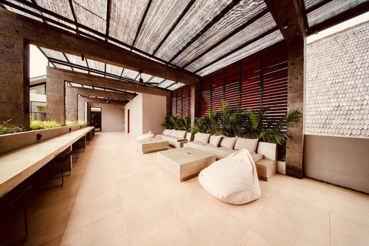 Thehub Pererenan Coworking, Pool And Rooftop Canggu Exteriér fotografie