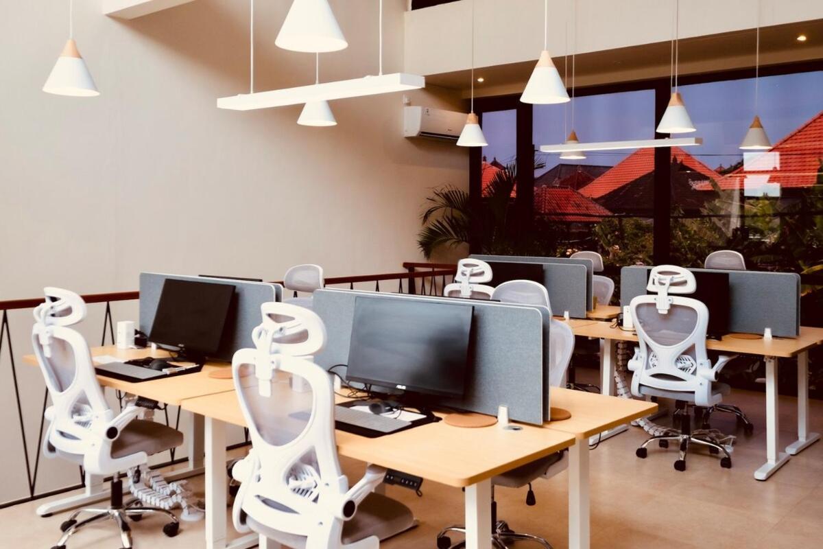 Thehub Pererenan Coworking, Pool And Rooftop Canggu Exteriér fotografie